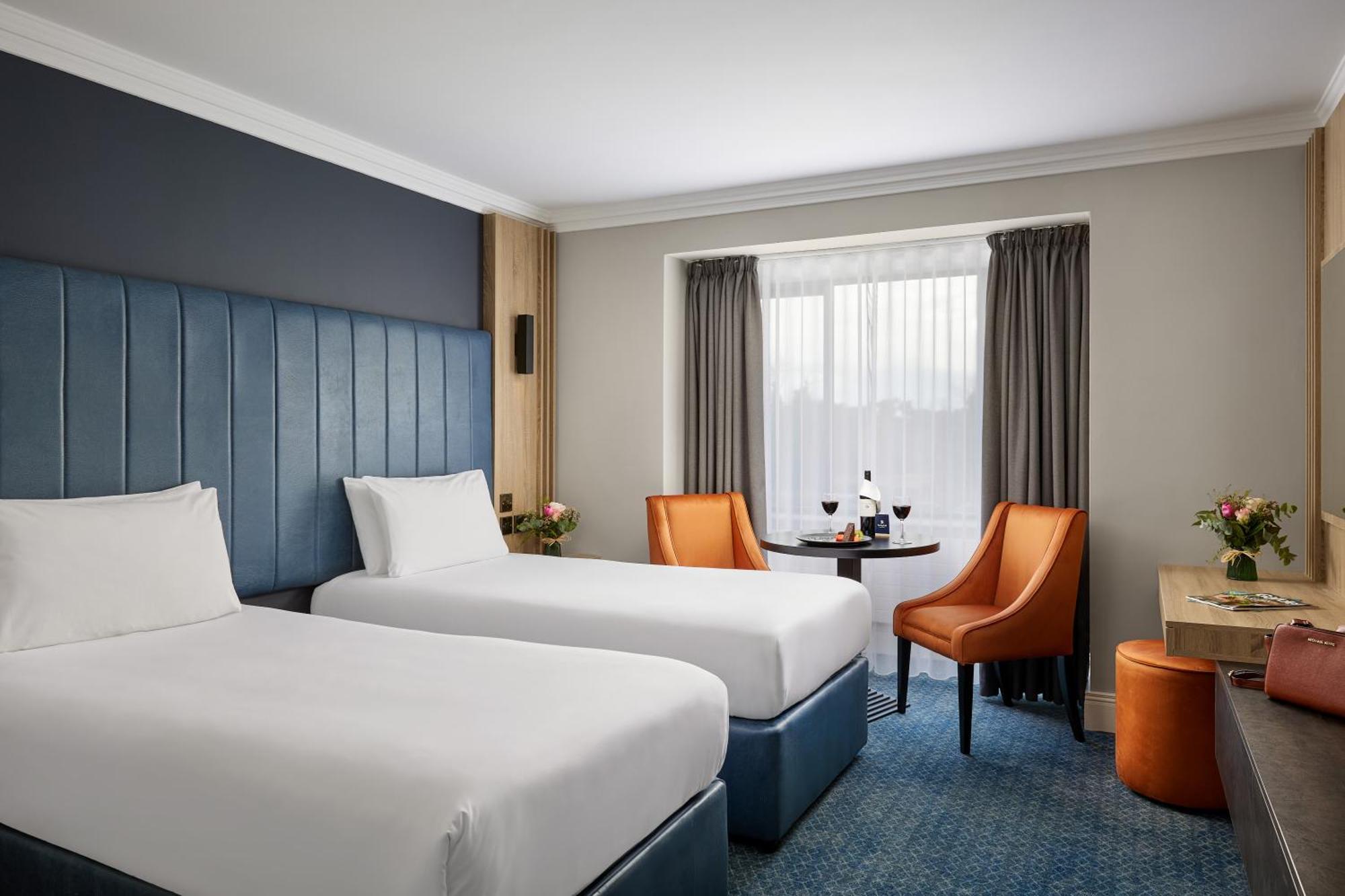 Springfield Hotel Лейкслип Екстериор снимка